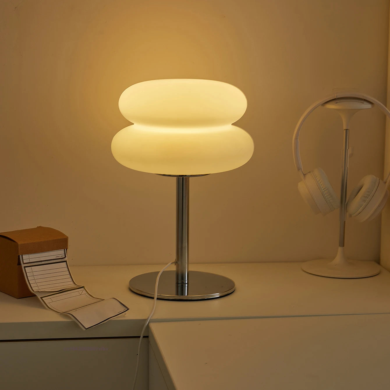 Cloud Glow bedside lamp
